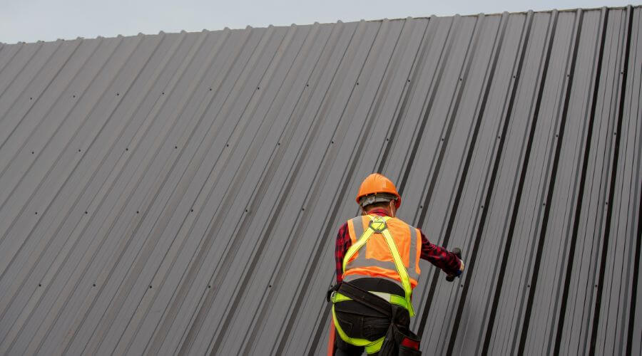 Professional residential roofers in Whitman, NE